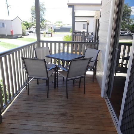 Dalby Tourist Park Hotel Room photo