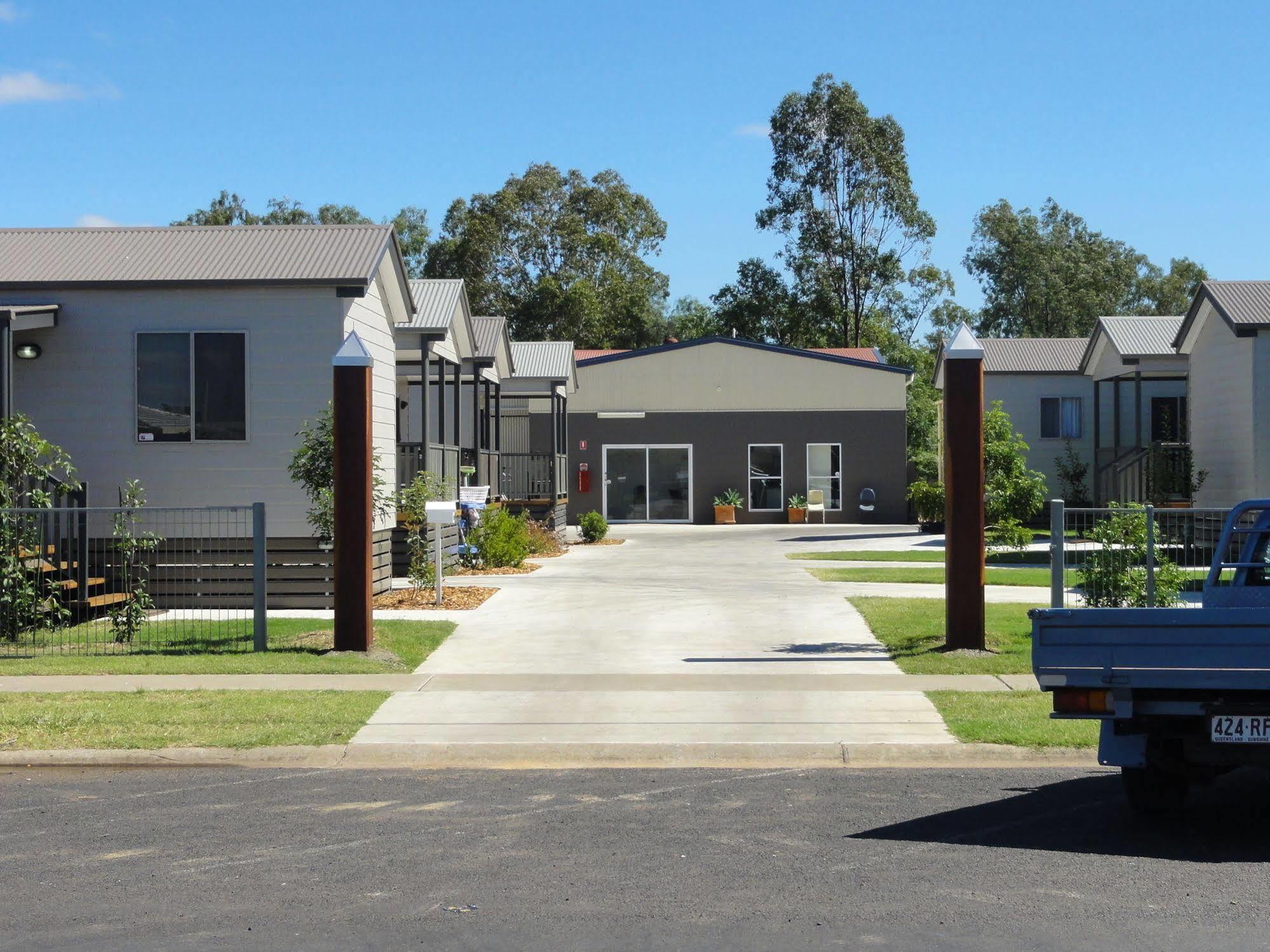 Dalby Tourist Park Hotel Exterior photo